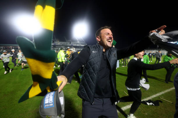 上夺得金牌 上夺得金牌