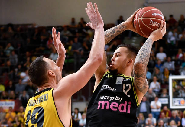 刘国梁将担 刘国梁将担